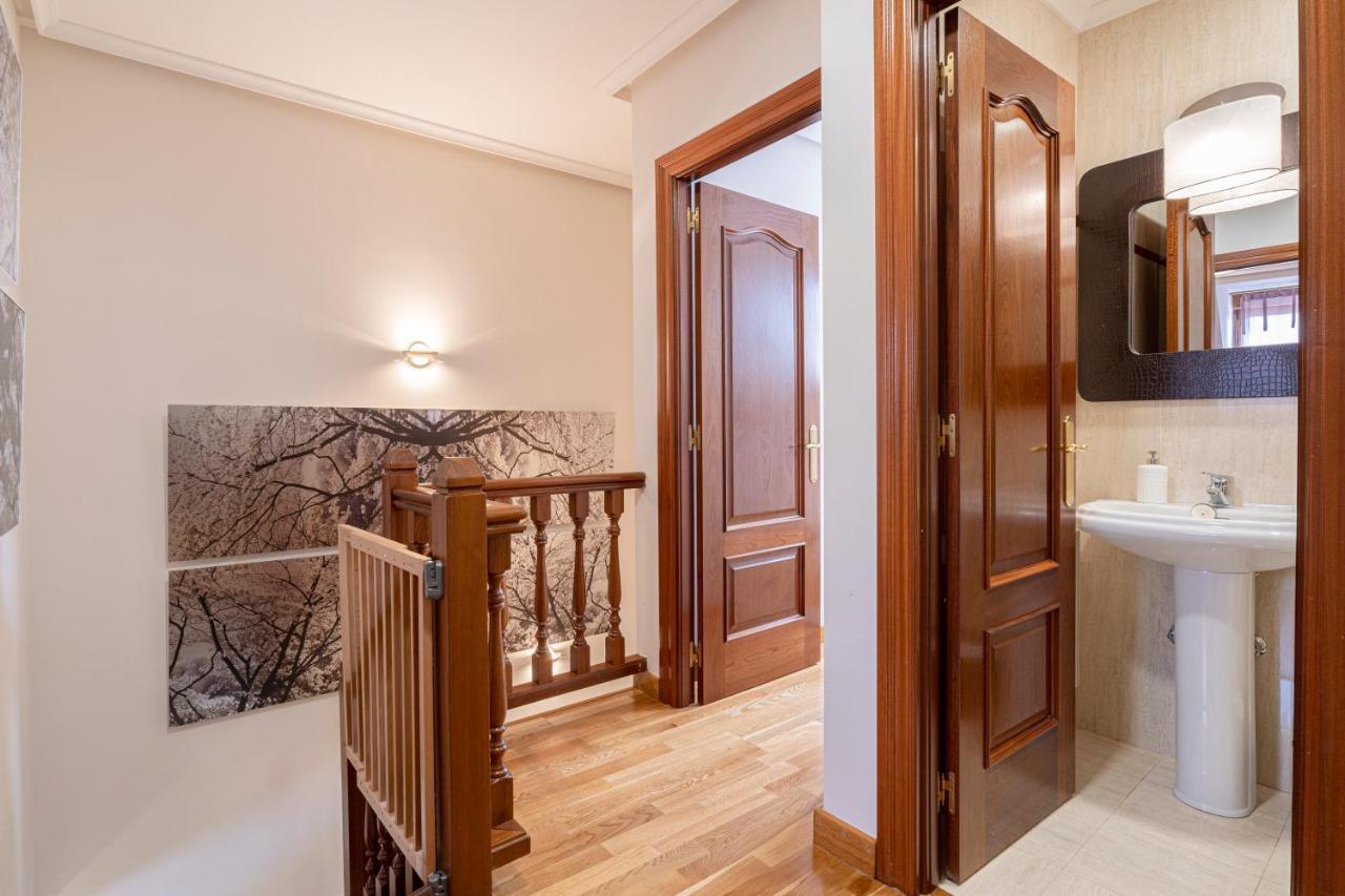 De La Guardia Suite Rosal Oviedo Exteriör bild