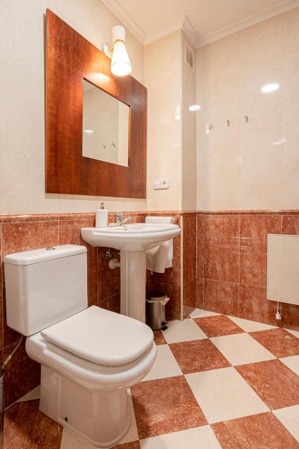 De La Guardia Suite Rosal Oviedo Exteriör bild