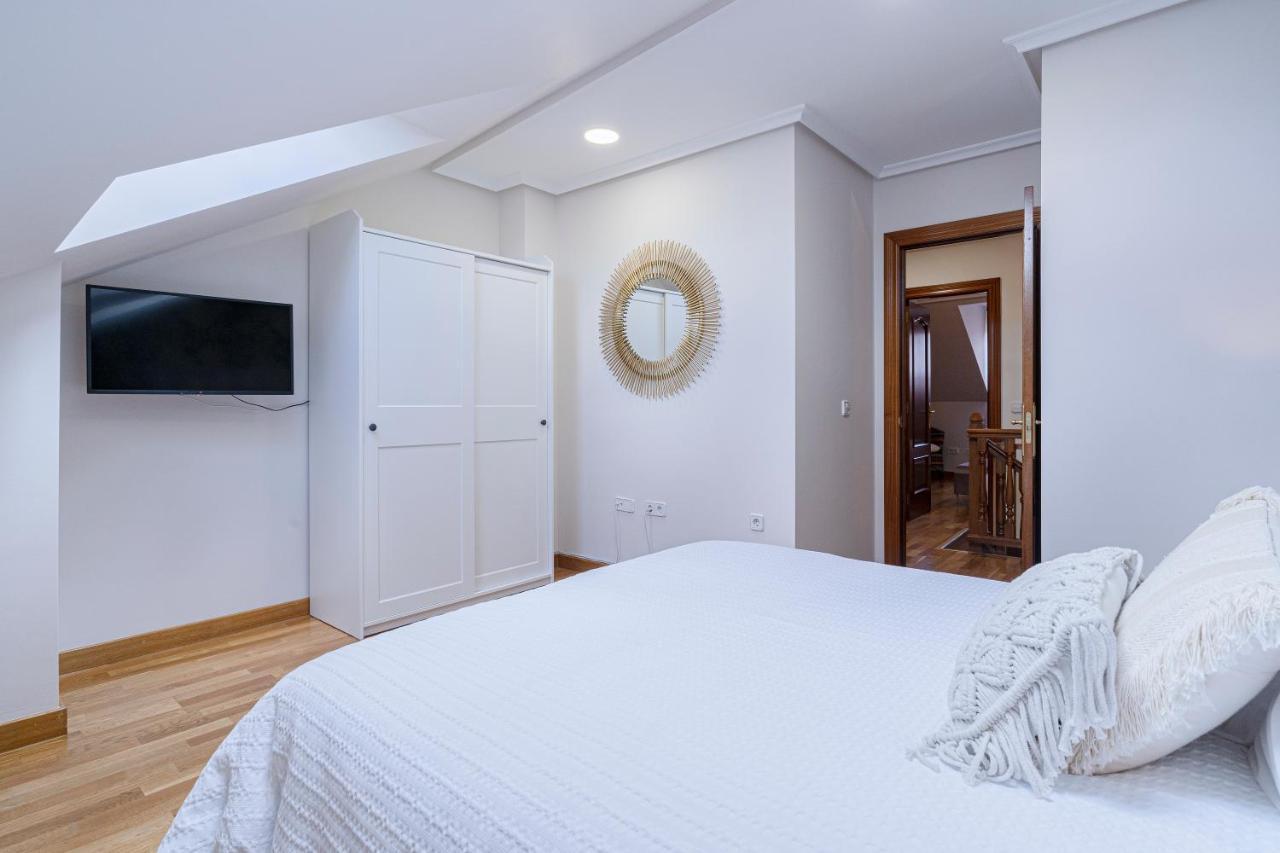 De La Guardia Suite Rosal Oviedo Exteriör bild